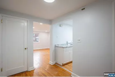 18 E 7th Street 1 #1, Clifton, NJ 07011 - Photo 10