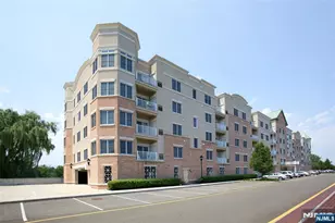 2107 Windsor Park Ct 107, Englewood, NJ 07631 - Photo 2