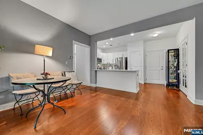 2107 Windsor Park Court 107 #107, Englewood, NJ 07631 - Photo 14