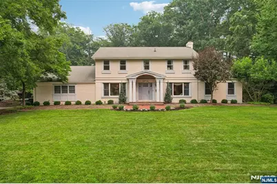 26 Bradrick Lane, Allendale, NJ 07401 - Photo 1