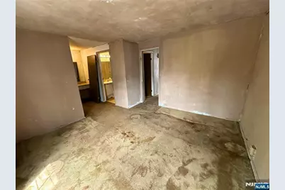 110-112 Pearl Street, Paterson, NJ 07501 - Photo 12