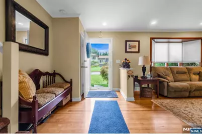 10 Overlook Avenue, Emerson, NJ 07630 - Photo 4