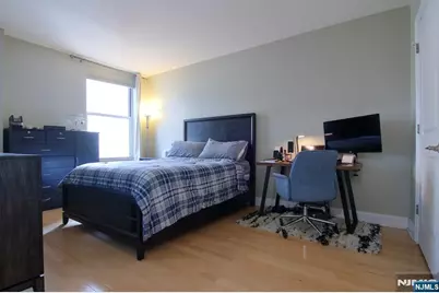 10 Regent Street 602 #602, Jersey City, NJ 07302 - Photo 6