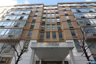 10 Regent Street 602, Jersey City, NJ 07302 - Photo 1