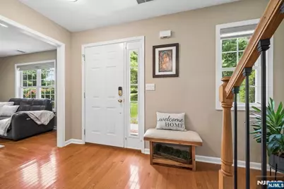 52 Henry Court, Mount Arlington, NJ 07856 - Photo 4