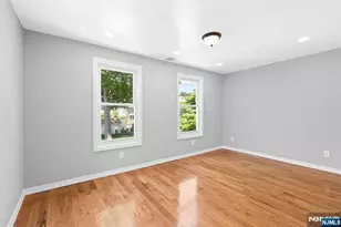 7 Valley Rd, West Orange Township, NJ 07052 - Photo 2