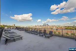 100 Manhattan Ave 708, Jersey City, NJ 07087 - Photo 22