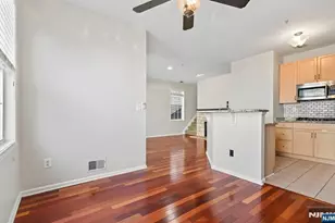 107 Brittany Ct 281, Clifton, NJ 07013 - Photo 8