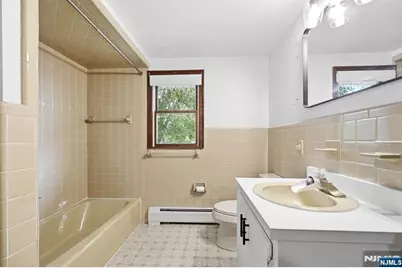 80 Highland Avenue, Emerson, NJ 07630 - Photo 30