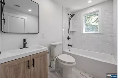 399 Gilbert Street 2nd Floor #2nd Floor, Ridgewood, NJ 07450 - Photo 12