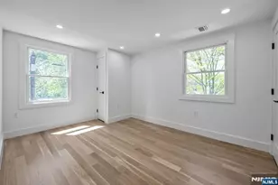 399 Gilbert Street 2nd Floor, Ridgewood, NJ 07450 - Photo 10