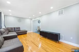 361 Walthery Ave, Ridgewood, NJ 07450 - Photo 4