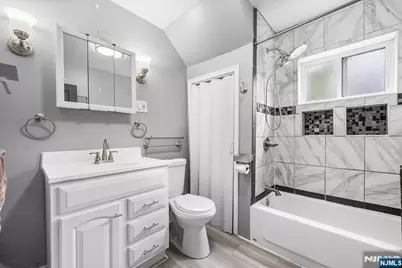 6 Enfield Avenue, Montclair, NJ 07042 - Photo 18