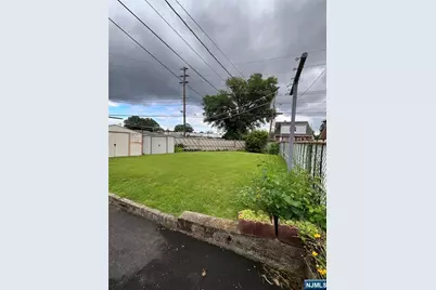 173 Hartmann Avenue, Garfield, NJ 07026 - Photo 20