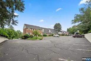 156 Parkview Dr 24, Teaneck Township, NJ 07666 - Photo 20