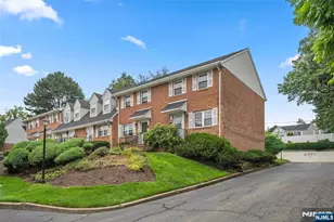 156 Parkview Dr 24, Teaneck Township, NJ 07666 - Photo 1