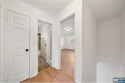 156 Parkview Drive 24 #24, Teaneck Township, NJ 07666 - Photo 12