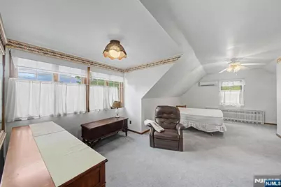 812 Mountain Avenue, Wyckoff Township, NJ 07481 - Photo 26