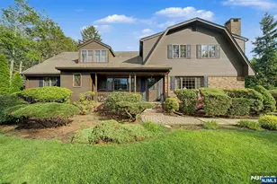 812 Mountain Ave, Wyckoff Township, NJ 07481 - Photo 1