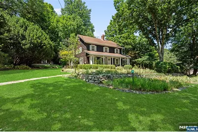 243 W Saddle River Road, Upper Saddle River, NJ 07458 - Photo 26