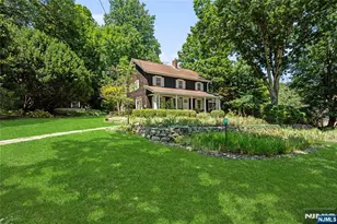 243 W Saddle River Rd, Upper Saddle River, NJ 07458 - Photo 26
