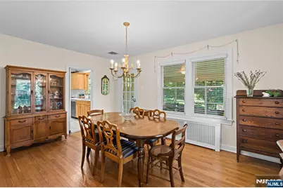 243 W Saddle River Road, Upper Saddle River, NJ 07458 - Photo 6