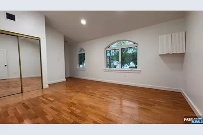 266 Hamilton Road, Teaneck Township, NJ 07666 - Photo 8