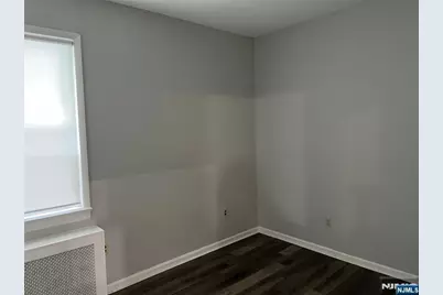 310 Hamilton Street, Harrison, NJ 07029 - Photo 6