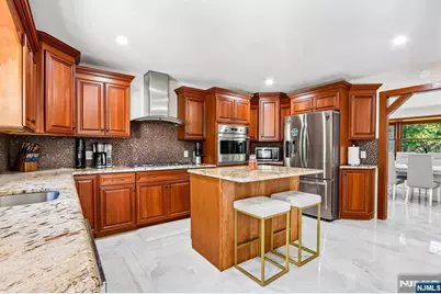 881 Bordentown Avenue, South Amboy, NJ 08879 - Photo 12