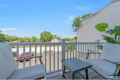 228 Johnson Avenue 5 #5, Hackensack, NJ 07601 - Photo 16