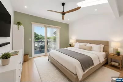 228 Johnson Avenue 5 #5, Hackensack, NJ 07601 - Photo 12