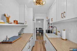 100 Prospect Ave 4E, Hackensack, NJ 07601 - Photo 4