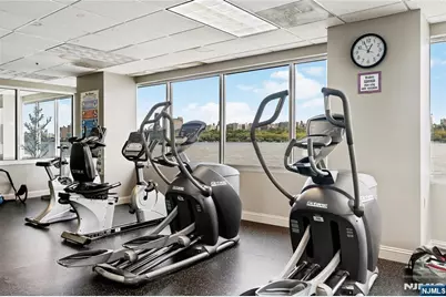148 The Promenade, Edgewater, NJ 07020 - Photo 28