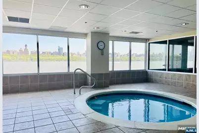 148 The Promenade, Edgewater, NJ 07020 - Photo 26