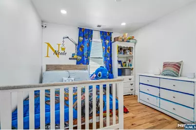 241 Brighton Avenue, East Orange, NJ 07017 - Photo 12