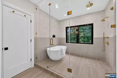 134 Morningside Road, Paramus, NJ 07652 - Photo 30