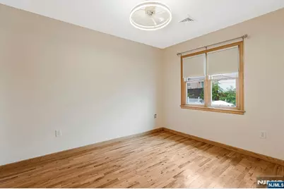 146 Bathurst Avenue, North Arlington, NJ 07031 - Photo 28
