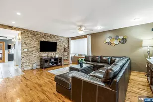 146 Bathurst Ave, North Arlington, NJ 07031 - Photo 4
