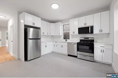 533 Clinton Street, East Orange, NJ 07018 - Photo 22
