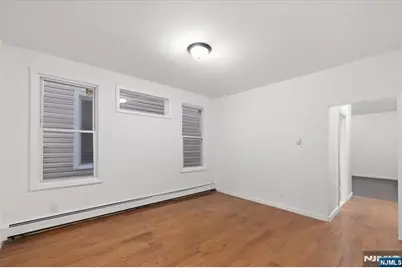 533 Clinton Street, East Orange, NJ 07018 - Photo 18