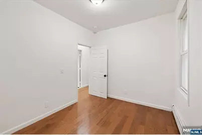 533 Clinton Street, East Orange, NJ 07018 - Photo 12