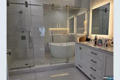 60 Brinkerhoff Terrace 1st Fl #1st Fl, Palisades Park, NJ 07650 - Photo 6