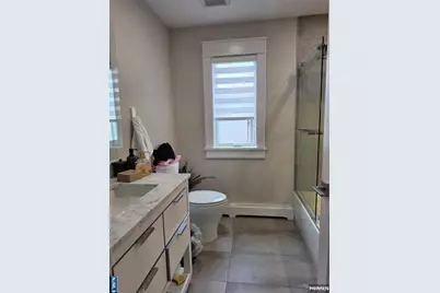 60 Brinkerhoff Terrace 1st Fl #1st Fl, Palisades Park, NJ 07650 - Photo 8