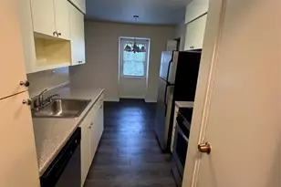 201 Piermont Road 22, Cresskill, NJ 07626 - Photo 2