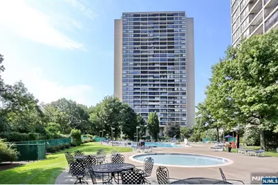5 Horizon Road 203 #203, Fort Lee, NJ 07024 - Photo 22