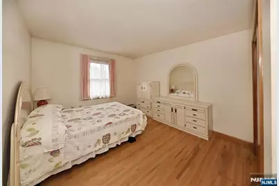 23-16 Ward, Fair Lawn, NJ 07410 - Photo 10
