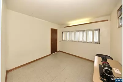 23-16 Ward, Fair Lawn, NJ 07410 - Photo 18