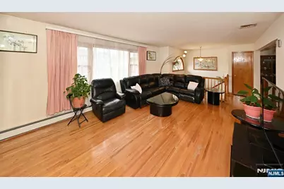 23-16 Ward, Fair Lawn, NJ 07410 - Photo 4