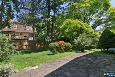 81 Cortland Place, Tenafly, NJ 07670 - Photo 26