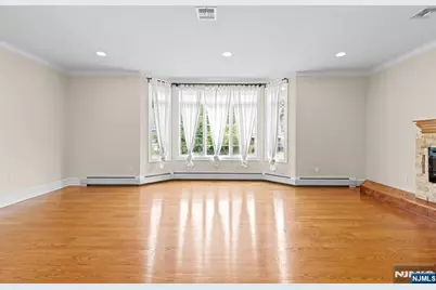 40 Oakdene Avenue B #B, Palisades Park, NJ 07650 - Photo 8